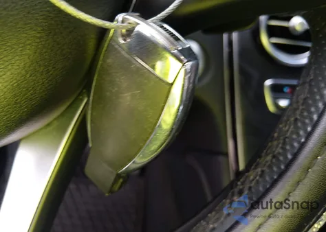 2019 Mercedes-Benz Glc 300 4Matic from USA, damaged, VIN WDC0G4KB7KV127832